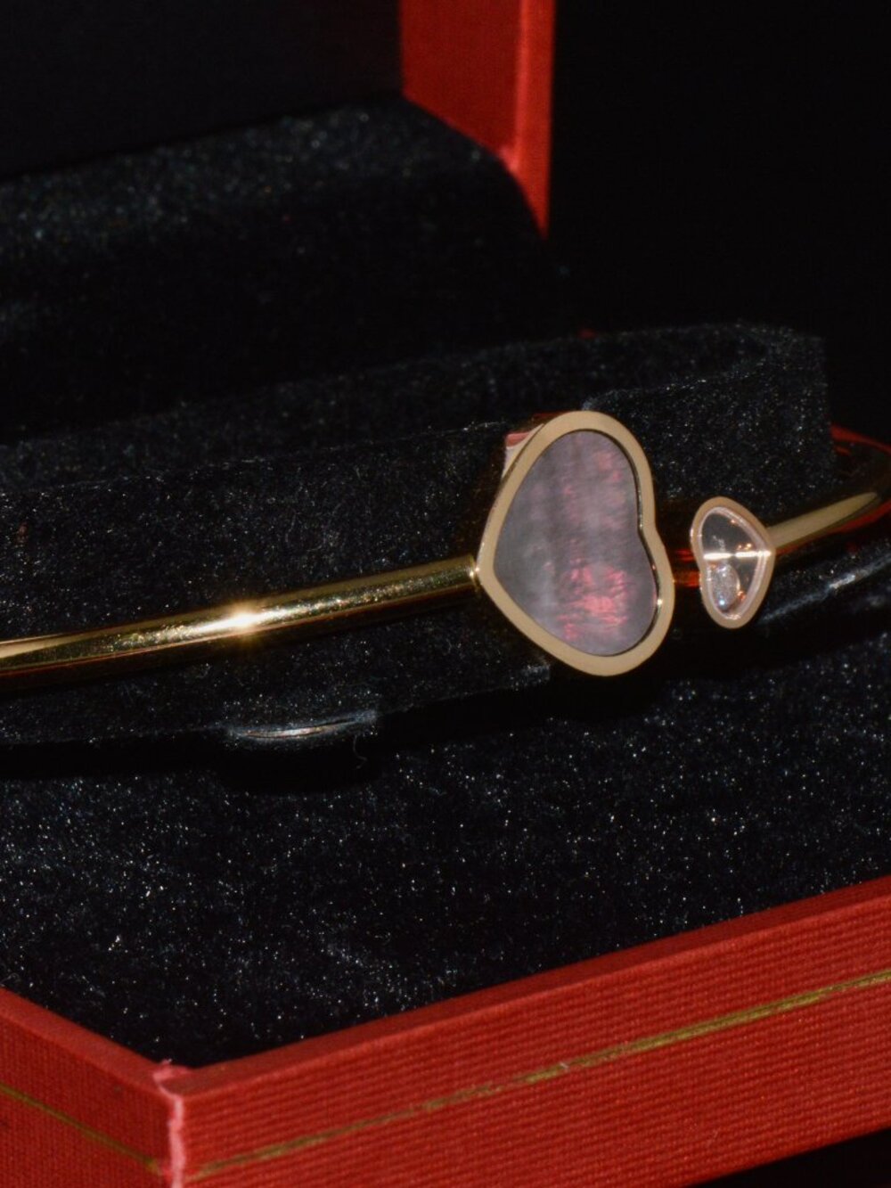Chopard Happy Hearts Tahitian Mother-of-Pearl Diamond 18K Rose Gold Bangle - Picture 15 of 16